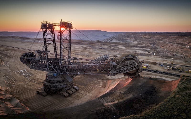 Mining Equipment - Logistics Solutions in Australia — solution