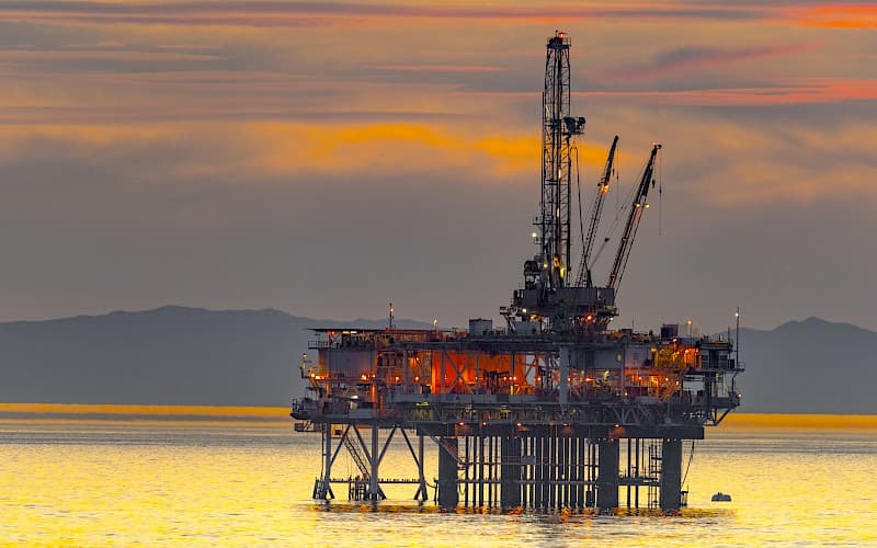 Offshore Logistics - Offshore Rig Management — solution